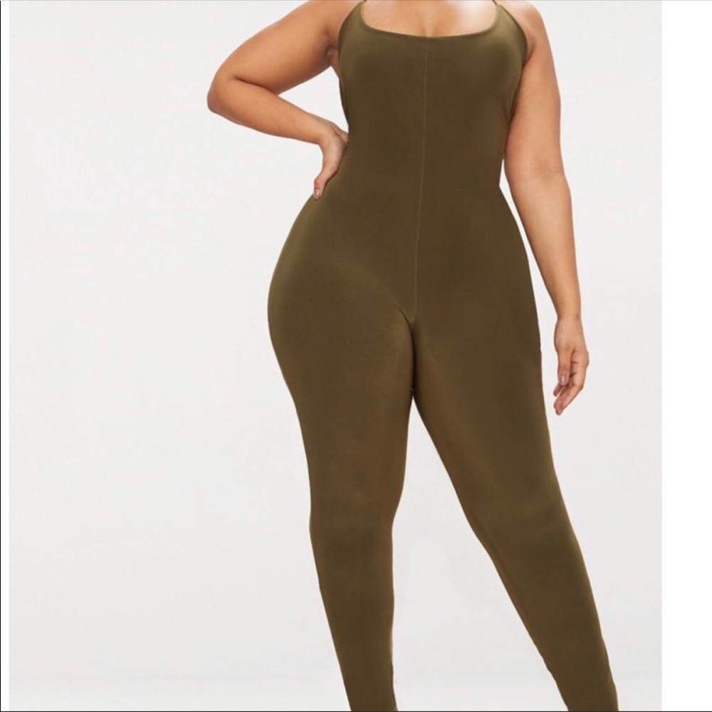 Plus Size Halterneck Jumpsuit